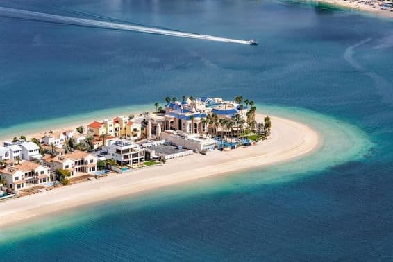 Vista da ilha de Dubai com casas
