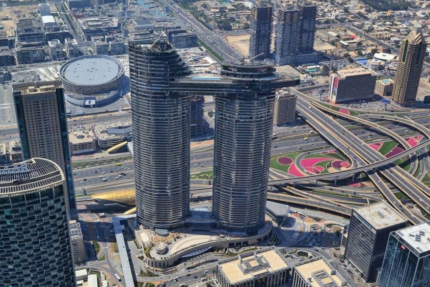 Horizonte de arranha-céus de Dubai.