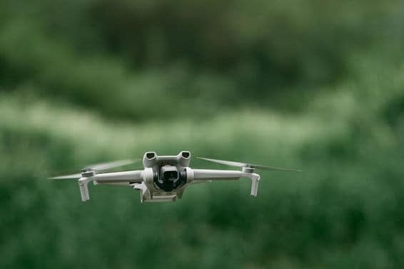 Drone voando.