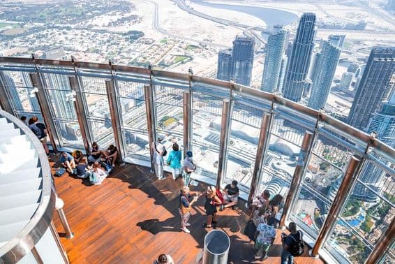Vista do 124º andar do Burj Khalifa.