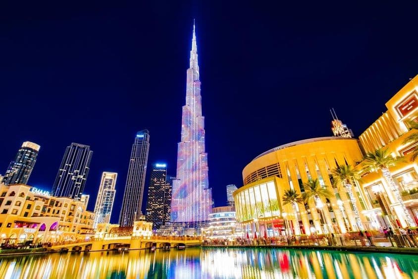 Burj Khalifa iluminado.