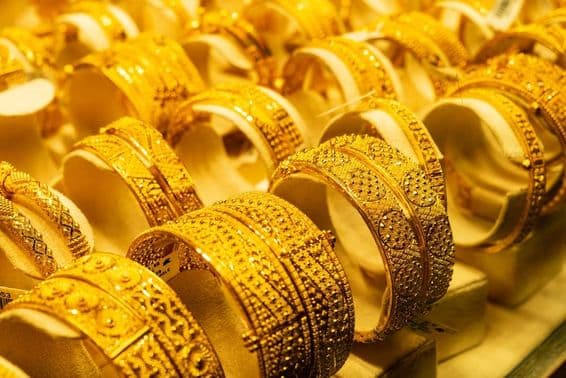 Pulseiras de ouro de Dubai.