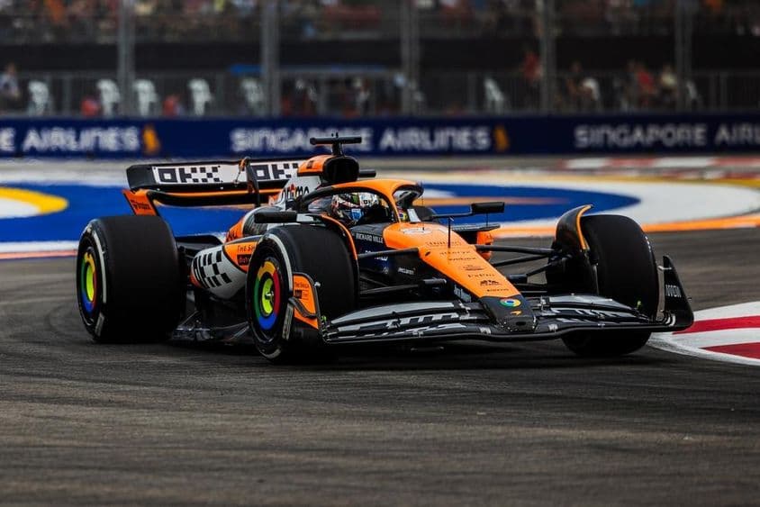 Carro de corrida da Fórmula 1 da McLaren.