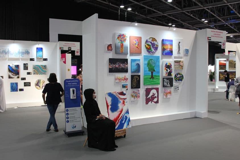 Espaço de exposição pública na mostra World Art Dubai.
