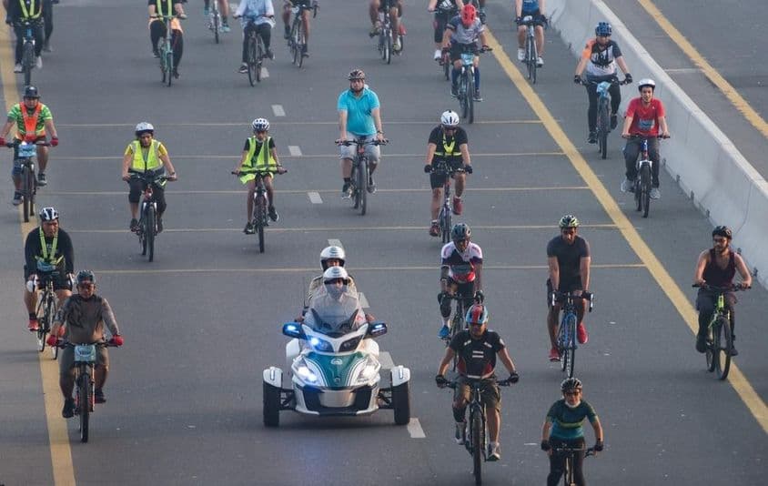 corrida de ciclismo em Dubai.