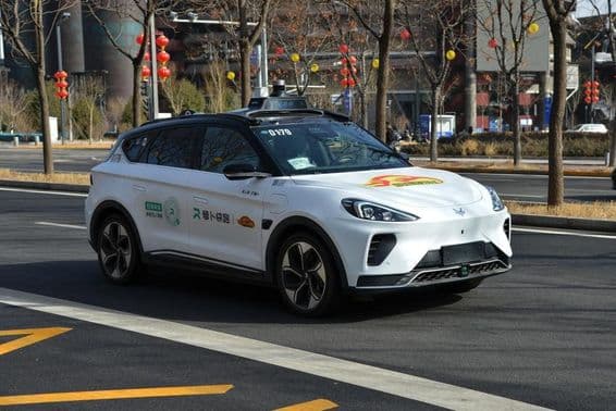 A próxima geração de táxi autônomo da Baidu e do Grupo BAIC.