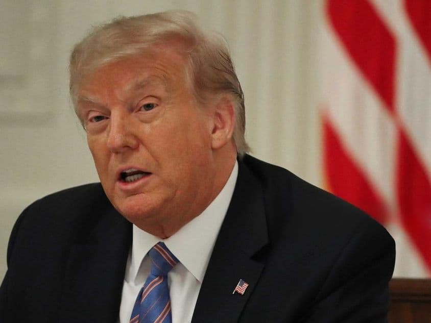 Donald Trump falando em um evento.