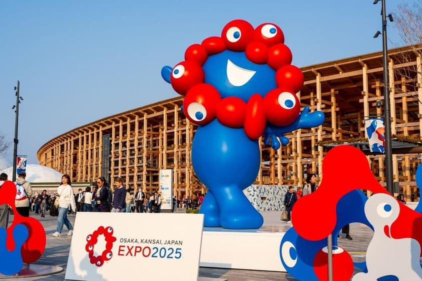 MYAKU-MYAKU, o mascote oficial da Expo 2025 Osaka-Kansai.