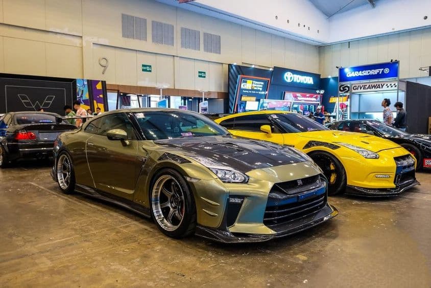 Nissan GT-R R35 cupê na Expo de Modificações da Indonésia 2024.