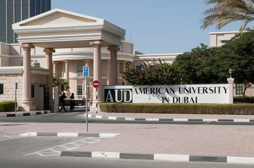 Dubai, Emirados Árabes Unidos, a universidade americana.