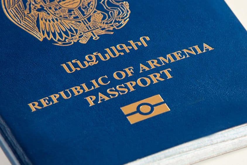 Passaporte biométrico da República da Armênia.