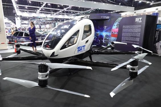 Futuro da mobilidade urbana aérea, drones táxi ou drones de passageiros.