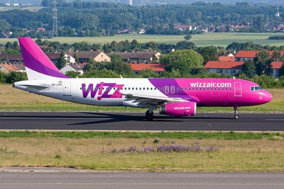 Aeronave registrada Airbus A320-200 da Wizz Air HA-LPO.