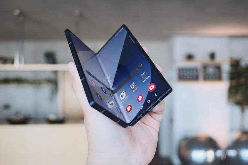 Smartphone dobrável Samsung Galaxy Z Fold.