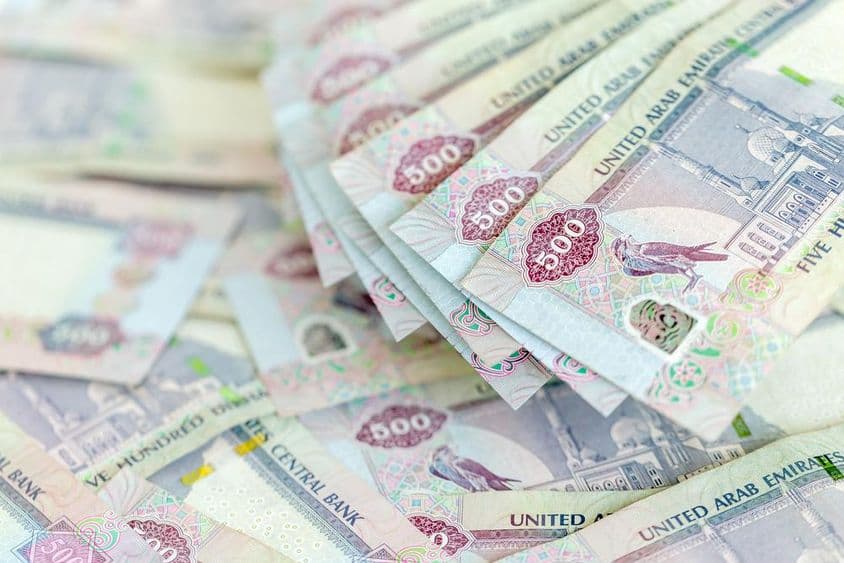 Dirhams dos Emirados Árabes Unidos, notas de quinhentos.