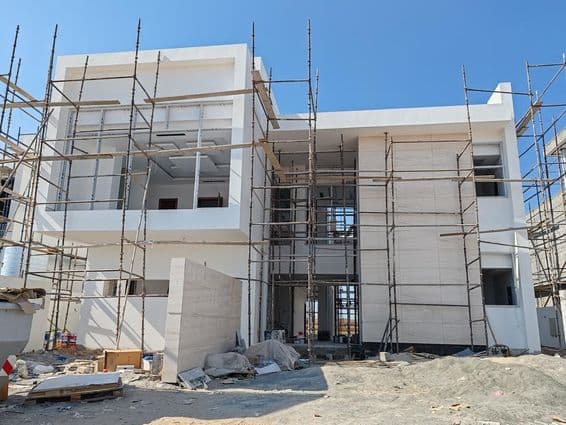 Construção de uma vila em Dubai.