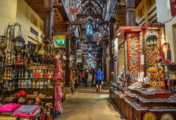 Bazar em estilo árabe tradicional, parte do complexo Madinat Jumeirah.