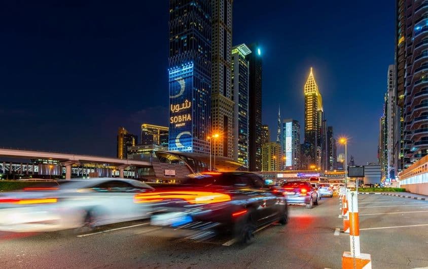 Foto à noite, Sheikh Zayed Road, Dubai.