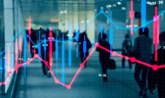 Gráfico financeiro, pessoas caminhando.