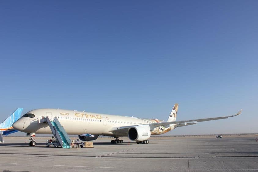 Nova aeronave de passageiros Airbus A350-1000 da Etihad Airways.