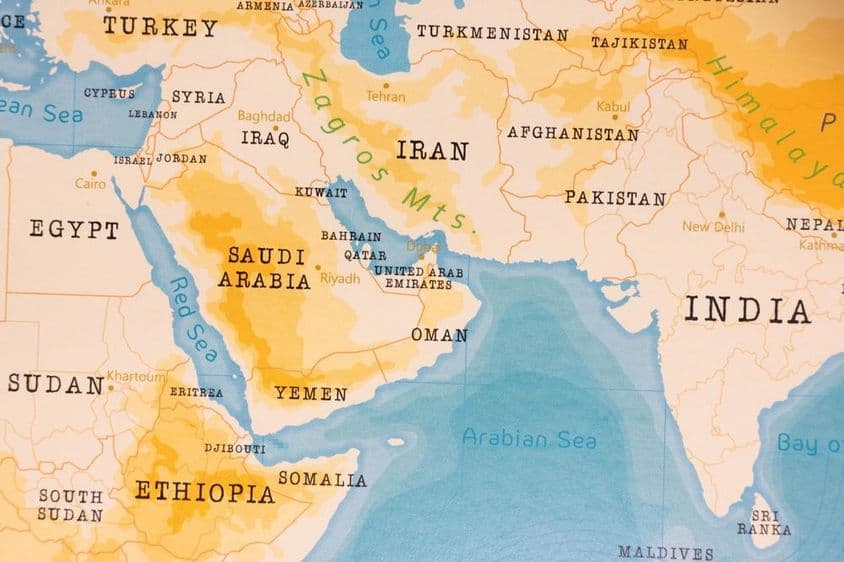Mapa realista dos Emirados Árabes Unidos.