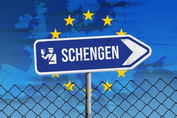 Sinal de Schengen e Mapa da Europa.