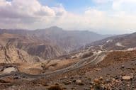 Jebel Jais, paisagem montanhosa pitoresca em Ras Al Khaimah.