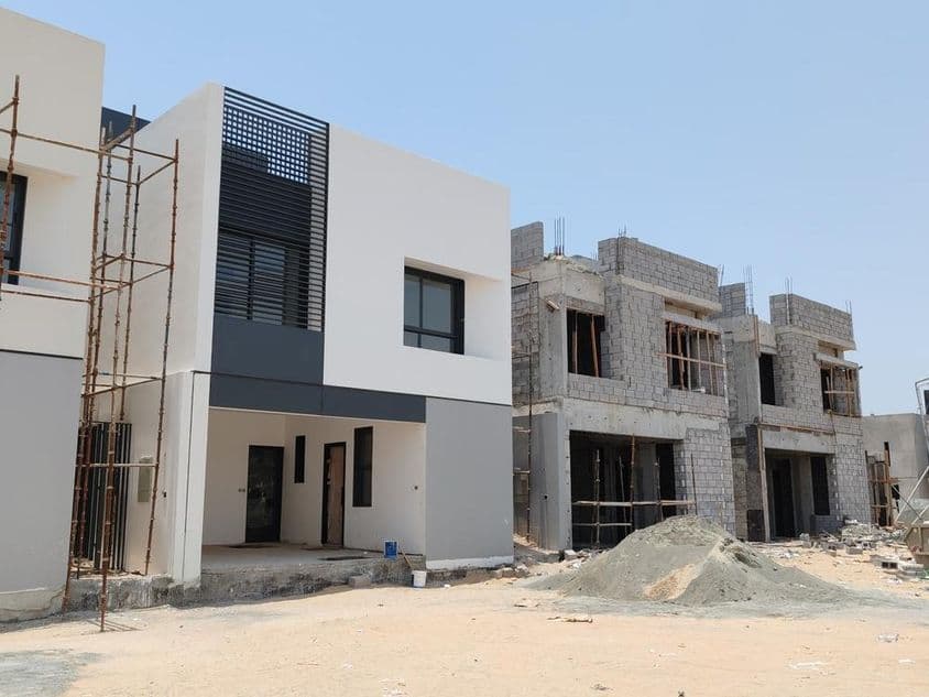 Casas ou vilas em construção em Dubai.