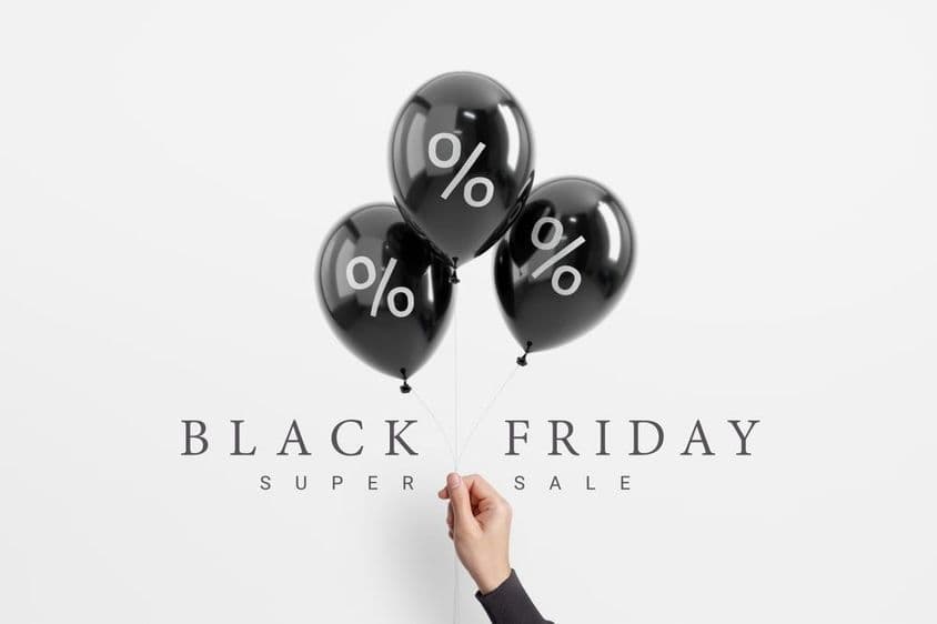 Venda da Black Friday com porcentagem em balão preto brilhante.