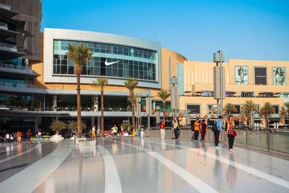 O Dubai Mall é o segundo maior shopping do mundo.