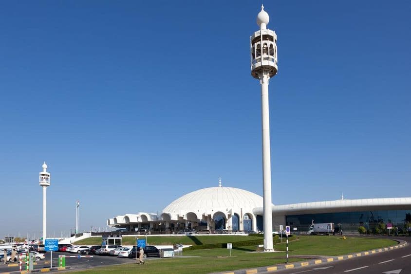 Terminal no Aeroporto Internacional de Sharjah.