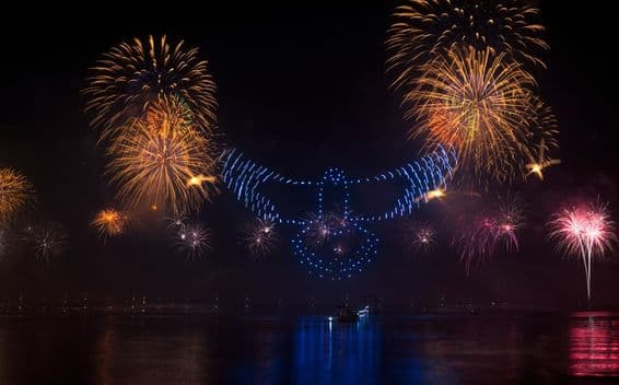 Fogos de artifício de Ano Novo em Ras Al Khaimah.