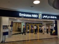 Loja do banco EMIRATES no shopping BurJuman, Dubai.