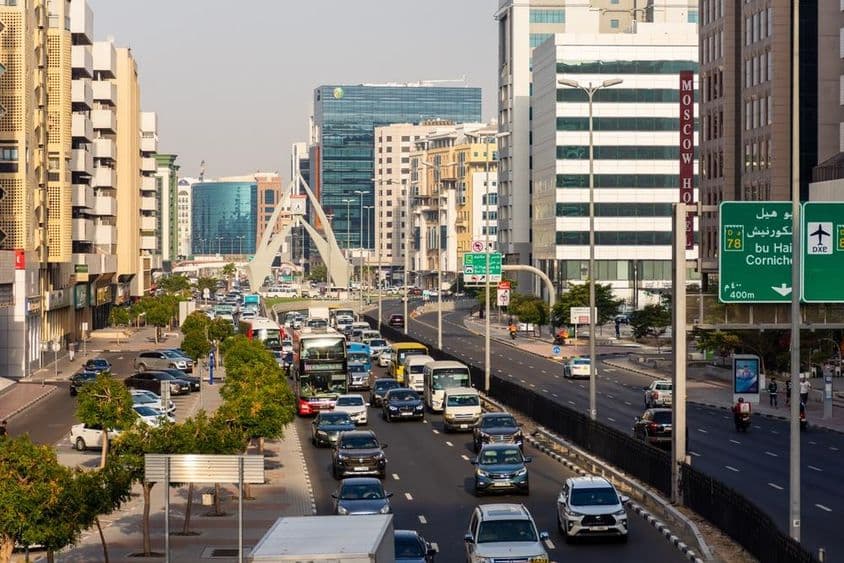 Engarrafamentos diários na cidade de Dubai.