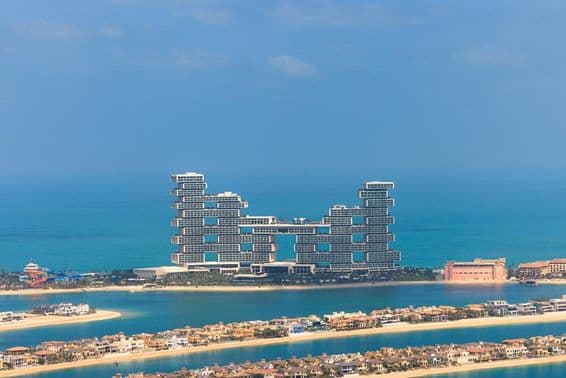 Resort ultra-luxuoso Atlantis Royale nas Ilhas Palm Jumeirah.