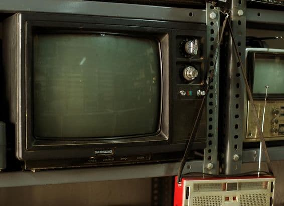Televisão antiga antiga.