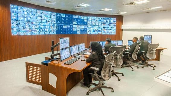 Centro de controle em Dubai.