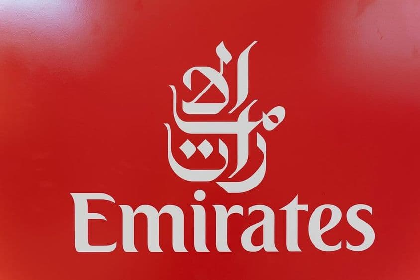 Logotipo da companhia aérea Emirates
