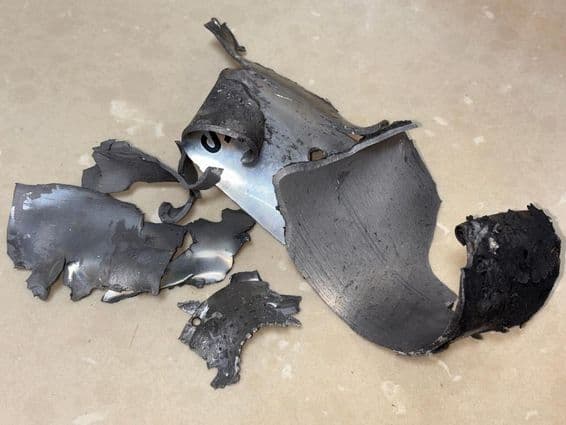 pedaços de fragmentos de foguete