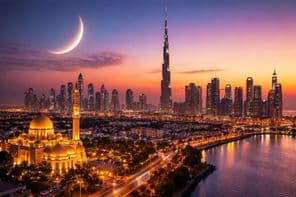 Crescente do Eid sobre Dubai