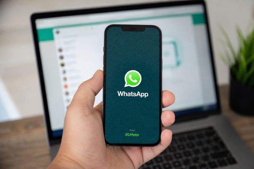 Restrições do WhatsApp Emirados Árabes 2026