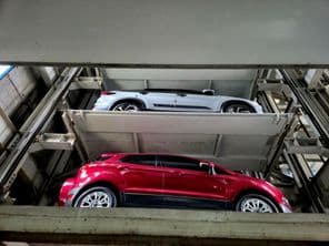 garagem moderna automatizada de vários níveis