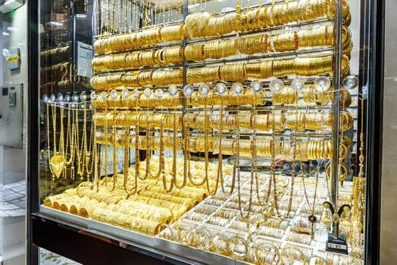 Vitrine de loja de joias no Mercado do Ouro