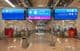 sinal de embarque no Aeroporto Internacional de Dubai